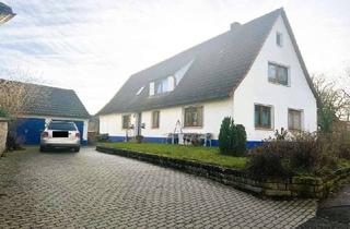 Haus kaufen in 74575 Schrozberg, Gepflegtes Wohnhaus mit 3 gemütlichen Wohnungen, 2 Garagen und großem Garten