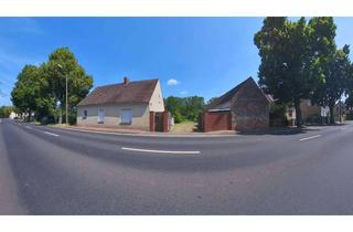 Einfamilienhaus kaufen in Briesniger Hauptstr. 28, 03149 Forst, Einfamilienhaus mit 1.012 m² Grundstück, Nebengebäuden & Ausbaureserve - provisionsfrei