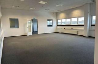 Gewerbeimmobilie mieten in Saerbecker Str. 141, 48268 Greven, Vielseitig nutzbare ca. 61 m lange Halle - für Lager oder Sport, Spass + Freizeit!