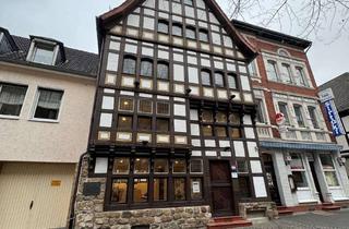 Gewerbeimmobilie mieten in 53721 Siegburg, Stilvolles Gewerbe mit Garten im historischen Herzen der Stadt!