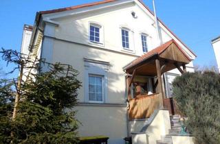 Wohnung mieten in Roßweiner Straße 23, 04720 Döbeln, gemütliche 2 Raum Wohnung in Zentrumsnähe