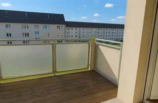 Wohnung mieten in Waldstraße 14e, 39291 Möckern, Angebot der Woche ! schöne 4-R.Wohnung ca.71,45m2 im 3.OG.mit schöner sonnigen Balkon zu vermieten.