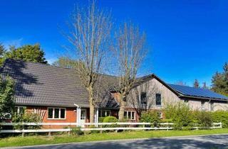 Bauernhaus kaufen in 25842 Lütjenholm, Einzigartiges Anwesen mit Ferienwohnung, Gewerbe, parkähnlichem Garten und eigenem Wald