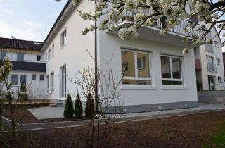Wohnung kaufen in 78476 Allensbach, Bezugsfreie Ruhige 3-Zimmer-Wohnung mit Garten-Terrasse im Zentrum von Allensbach, in Seenähe