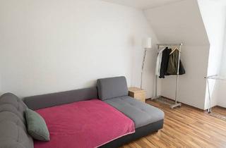 Wohnung kaufen in Nordstrasse, 58135 Haspe, Charmante Dachgeschosohnung 2 Zimmer in gepflegter Wohnanlage mit großem Gemeinschaftsgarten