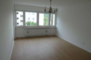 Wohnung mieten in Peter-Thumb-Straße 12, 79100 Wiehre, Schöne 3-Zimmer Wohnung mit 2 Balkonen in Freiburg-Wiehre