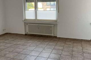 Wohnung mieten in 47259 Huckingen, Attraktive 1,5-Zimmer-EG-Wohnung in Duisburger