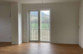 Wohnung mieten in Rowena-Morse-Str. 28, 07743 Zwätzen, 2 Raum-Wohnung mit Loggia, Badewanne+Dusche