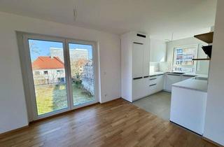 Wohnung mieten in 91052 Erlangen, Erstbezug im Neubau – Wohnen auf höchstem Niveau in Erlangens Villenlage für Singles, Paare & kleine