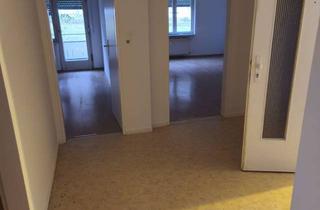 Wohnung mieten in Schützenstraße 20, 72574 Bad Urach, Renovierte 3‑Zimmer Wohnung mit Balkon in Bad Urach