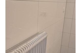 Wohnung mieten in Albert-Einstein-Str. 23, 47167 Neumühl, Helle 2-Zimmer Dachgeschosswohnung mit Balkon in Duisburg-Neumühl