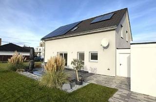 Einfamilienhaus kaufen in 06796 Brehna, Top-Lage in Brehna: Energiesparendes Einfamilienhaus (BJ 2019) mit PV-Anlage & großem Grundstück!