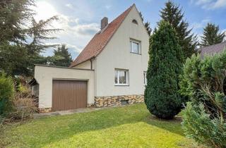 Einfamilienhaus kaufen in 15366 Neuenhagen, Charmantes Einfamilienhaus mit sechs Zimmern, Dielenboden & Gartenidylle