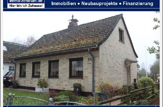 Haus kaufen in 24113 Hassee, Städtisches Wohnen auf großem Grundstück