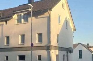 Haus kaufen in Westfälische Str 56, 57462 Olpe, 7 Zimmer Reihenendhaus in Olpe mit schöner Aussicht