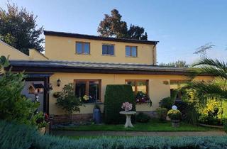 Anlageobjekt in Friedrich - Engels- Straße 43, 14482 Babelsberg Süd, Einfamilienhaus mit gewerblich vermieteter Remise