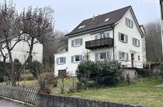 Einfamilienhaus kaufen in 72488 Sigmaringen, Perfekt gelegener, naturnaher Altbau mit Schlossblick, Holzofen und großem Garten.