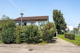 Wohnung kaufen in 78244 Gottmadingen, Gottmadingen - 4-Zimmer-Wohnung mit Balkon, Garage, Stellplatz & Garten in Gottmadingen