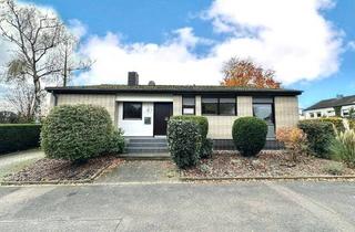 Haus kaufen in 41470 Neuss, Neuss - Freistehender Bungalow in gefragter Wohnlage