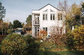 Einfamilienhaus kaufen in 15738 Zeuthen, Zeuthen - Familienfreundliches Wohnidyll in Zeuthen - Modernisiert, energieautark und kurzfristig bezugsbereit