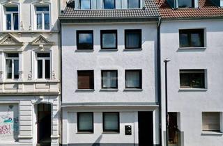 Mehrfamilienhaus kaufen in 51063 Köln, Köln - Saniertes MFH in Köln-Mülheims Toplage - ausbaufähig & bezugsfrei