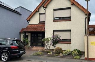 Haus kaufen in 68766 Hockenheim, Hockenheim - Gepflegtes EFH Mit schönem Grundstück in ruhiger gewachsener Wohngegend von Hockenheim