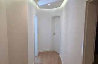 Wohnung kaufen in Klein-Eller 9, 40229 Düsseldorf, Düsseldorf - Hochwertig sanierte 2-Zimmer DG-Wohnung, provisionsfrei in Düsseldorf