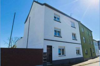 Wohnung kaufen in 50226 Frechen, Frechen - Vermietete 3-Zimmer-Wohnung im 1. Obergeschoss eines 6-Familienhauses in Stadtrandlage von Frechen (WE 3)