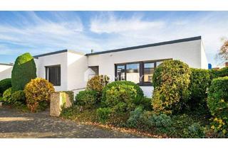 Haus kaufen in 53125 Bonn, Bonn - Winkelbungalow mit nicht einsehbarem Garten, Südwestterrasse und 2 Garagen in Bonn