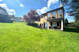 Einfamilienhaus kaufen in 78126 Königsfeld, Königsfeld im Schwarzwald / Weiler - Zwei Generationen unter einem Dach: Einfamilienhaus mit Einliegerwohnung und grünem Rückzugsort