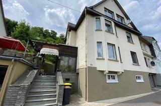 Haus kaufen in 57368 Lennestadt, Lennestadt - 3-FH in Altenhundem! OG- und DG-Wohnung zur freien Verfügung!