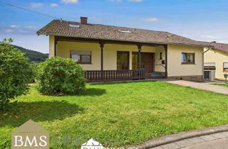 Haus kaufen in 54668 Holsthum, Holsthum - Freistehendes geräumiges Wohnhaus mit Einliegerwohnung in Holsthum!