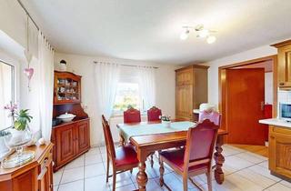 Haus kaufen in 52393 Hürtgenwald, Hürtgenwald - PHI AACHEN - Gepflegtes Wohndomizil mit Garage und Carport auf großem Grund in Hürtgenwald!