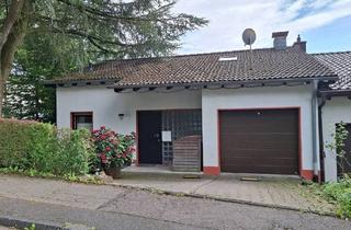 Haus kaufen in 51465 Bergisch Gladbach, Bergisch Gladbach - Energetisch sanierte DHH mit Garage in naturnaher Stadtrandlage von Berg. Gladbach-Heiligenstock