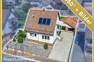 Einfamilienhaus kaufen in Wasgaustraße 14, 66996 Fischbach, Fischbach bei Dahn - Sofort bezugsbereit! Attraktives EFH mit 2 Wohneinheiten, Garten, Terrasse und Garagen