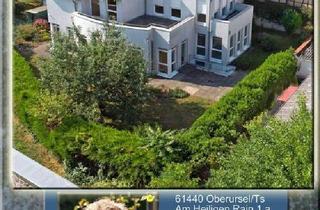 Haus kaufen in 61440 Oberursel, Oberursel - OBERURSEL: Großes, multifunktionales 1-FH mit ELW! Ruhige Dorfrandlage!