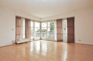 Wohnung kaufen in 65191 Wiesbaden, Wiesbaden - Nobel und ruhig. Schöne 2-Zimmerwohnung mit Terrasse und Garten in Top-Lage Wiesbadens zu verkaufen