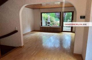 Doppelhaushälfte kaufen in 13503 Berlin, Mehrfamilienhaus, Wohnhaus in Berlin