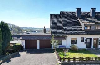 Haus kaufen in 51580 Reichshof, Reichshof - Exklusives Ein- bzw. Zweifamilienhaus in Traumlage von Reichshof-Eckenhagen