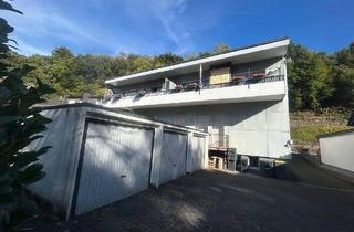 Haus kaufen in 58791 Werdohl, Werdohl - Wohnen, Arbeiten, Vermieten? Zweifamilienhaus mit Balkonen, großer Gewerbeeinheit, Garten, 3 Garagen und Stellplätzen im Mischgebiet von Werdohl?