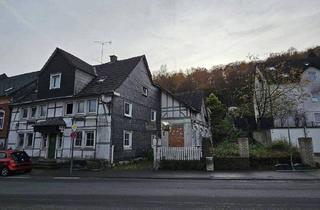 Haus kaufen in 42109 Wuppertal, Wuppertal - Handwerkerobjekt für schnellen Verkauf: Zwei EFH auf einem Grundstück