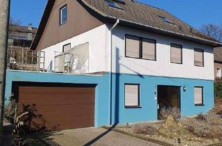 Einfamilienhaus kaufen in Jagdhausweg 12, 42113 Wuppertal, Wuppertal - Freistehendes Einfamilienhaus, mit Doppelgarage, sehr großer Nutzfläche und Garten mit Hochbeet.