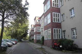 Wohnung kaufen in Am Nordgraben, 13509 Berlin, Berlin - Vermietete 3,5 Zi.Whg. mit Loggia im 2.OG am Nordgraben (nähe Tegeler Fließ)