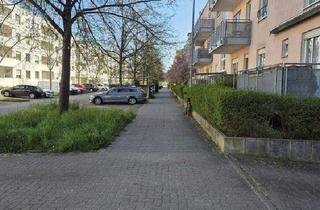 Wohnung kaufen in Woerishofferstraße 2, 76189 Karlsruhe, Karlsruhe - Helle 2 Zimmer-Wohnung mit Tiefgaragenstellplatz, Balkon, Kellerabteil und Einbauküche