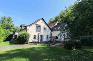 Haus kaufen in 01819 Bahretal, Bahretal - MFH mit bis zu 4 Wohneinheiten, insgesamt 11 Zimmer, Potenzial zur flexiblen Nutzung in Alleinlage