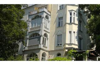 Wohnung kaufen in Schützenstraße, 65195 Wiesbaden, Stilvolle Altbauwohnung mit eigenem 50 m² Garten in Gründerzeitvilla – 2,5 Zimmer in WB-Nord-Ost