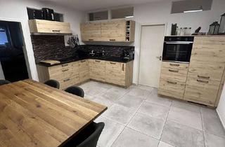 Wohnung kaufen in Mimmingerstr., 94491 Hengersberg, Modernisierte 2 Zimmer Wohnung im Zentrum von Hengersberg