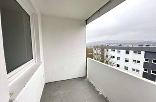 Wohnung kaufen in 65527 Niedernhausen, Helle, gemütliche 2-Zimmerwohnung mit Balkon, Stellplatz und Blick ins Grüne!