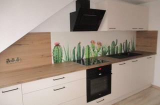 Wohnung mieten in 91334 Hemhofen, Helle neu renovierte 4-Zi. Dachgeschosswohnung, neue Küche, 2 Balkone