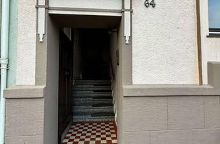 Wohnung mieten in Gaußstraße 00, 41065 Lürrip, MG-Lürrip 3 ZKDB renovierte Altbauwohnung mit Garten